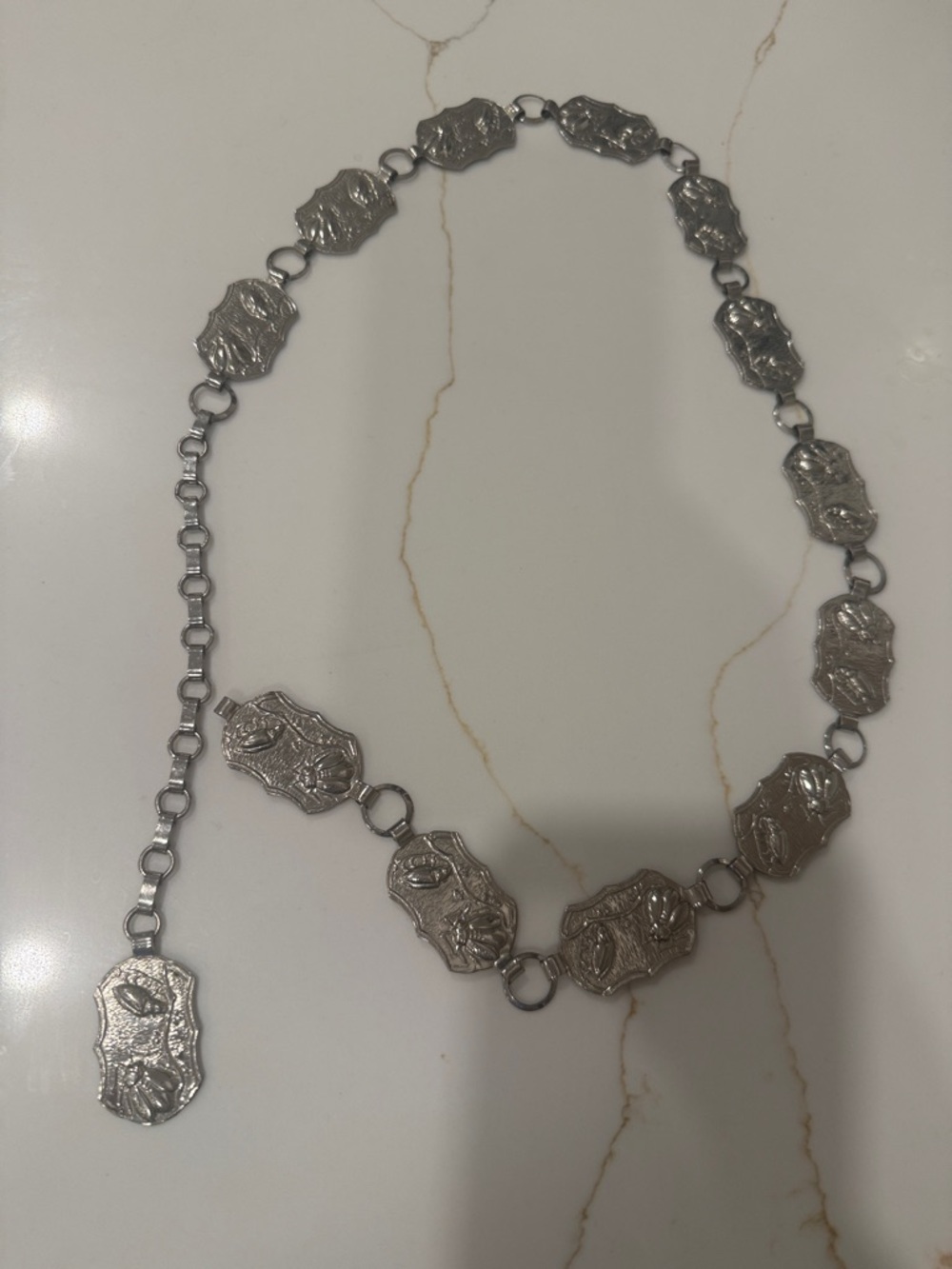 Sterling-Tone Medallion Conch Link belt - Silver